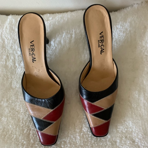 Ver Cal Tri-Color Slide-on Pumps - Picture 2 of 5